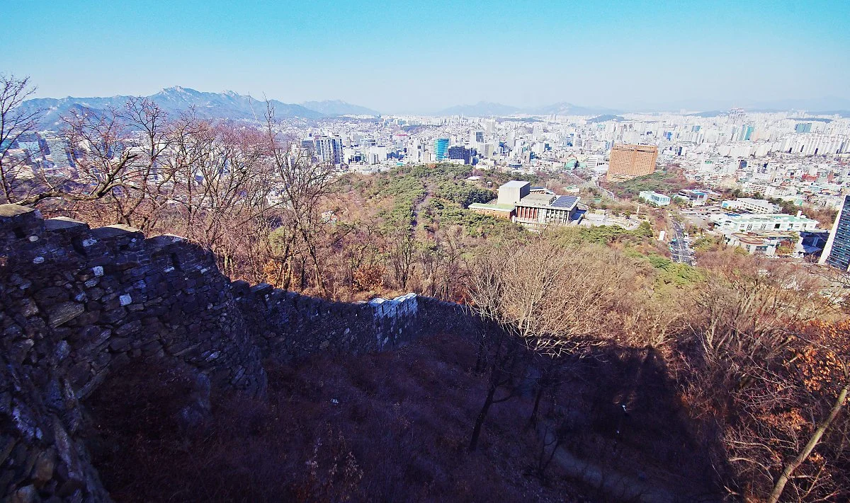 %ED%95%9C%EC%96%91%EB%8F%84%EC%84%B1_%EC%84%B1%EA%B3%BD_%EC%A0%84%EB%A7%9D%EB%8C%80%EC%97%90%EC%84%9C_%EB%B3%B8_%ED%92%8D%EA%B2%BD._%EC%82%AC%EC%A7%84_%EC%A4%91%EC%95%99%EB%B6%80%EC%97%90_%EC%9E%88%EB%8A%94_%EA%B1%B4%EB%AC%BC%EC%9D%B4_%EA%B5%AD.JPG?type=w1200