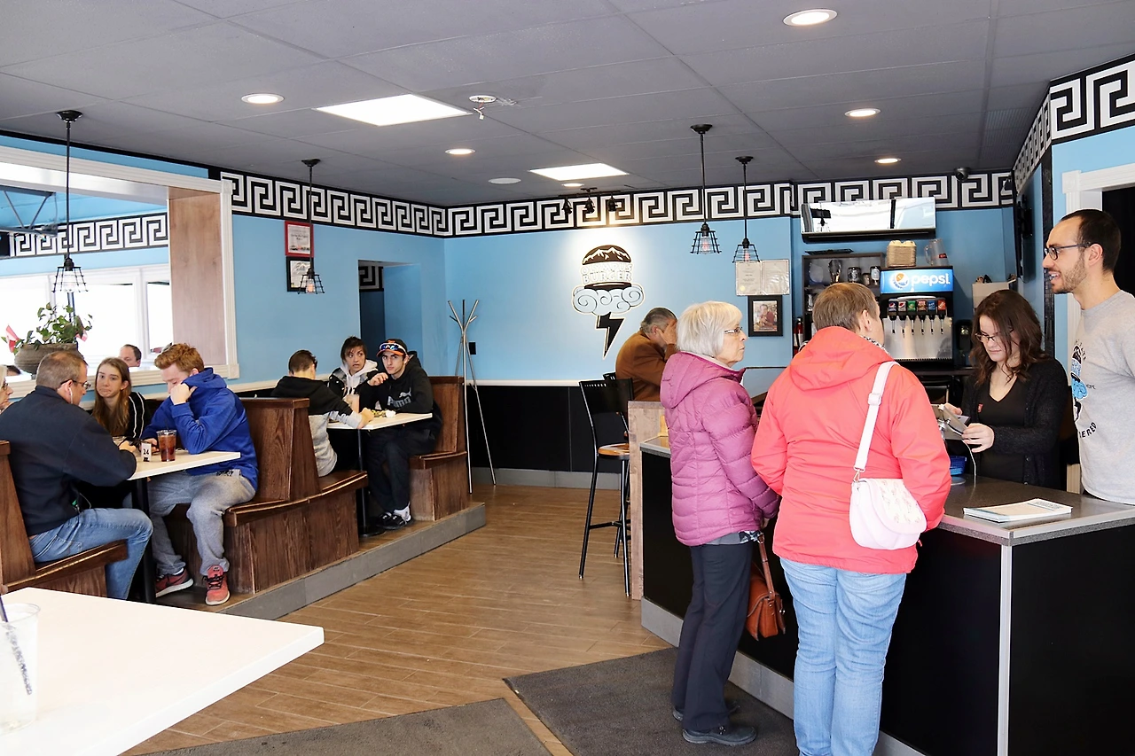 19-Nor-Olympus Burger-5.JPG