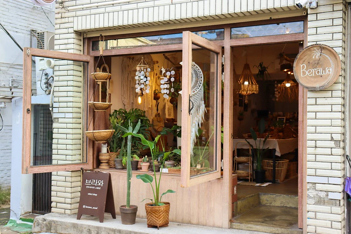 %EB%B8%8C%EB%9D%BC%EC%99%80_3.jpg?type=w1200