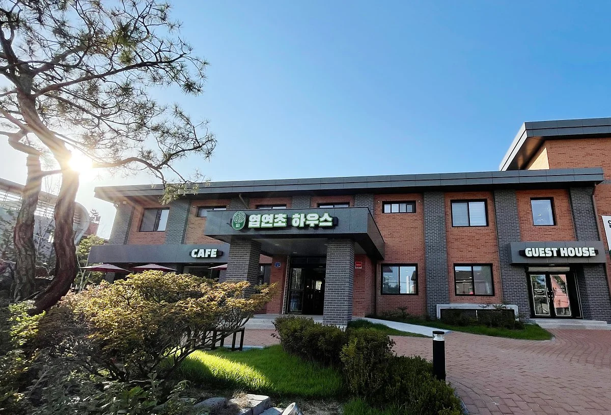 %EC%97%BD%EC%97%B0%EC%B4%88%ED%95%98%EC%9A%B0%EC%8A%A4_%282%29.JPG?type=w1200