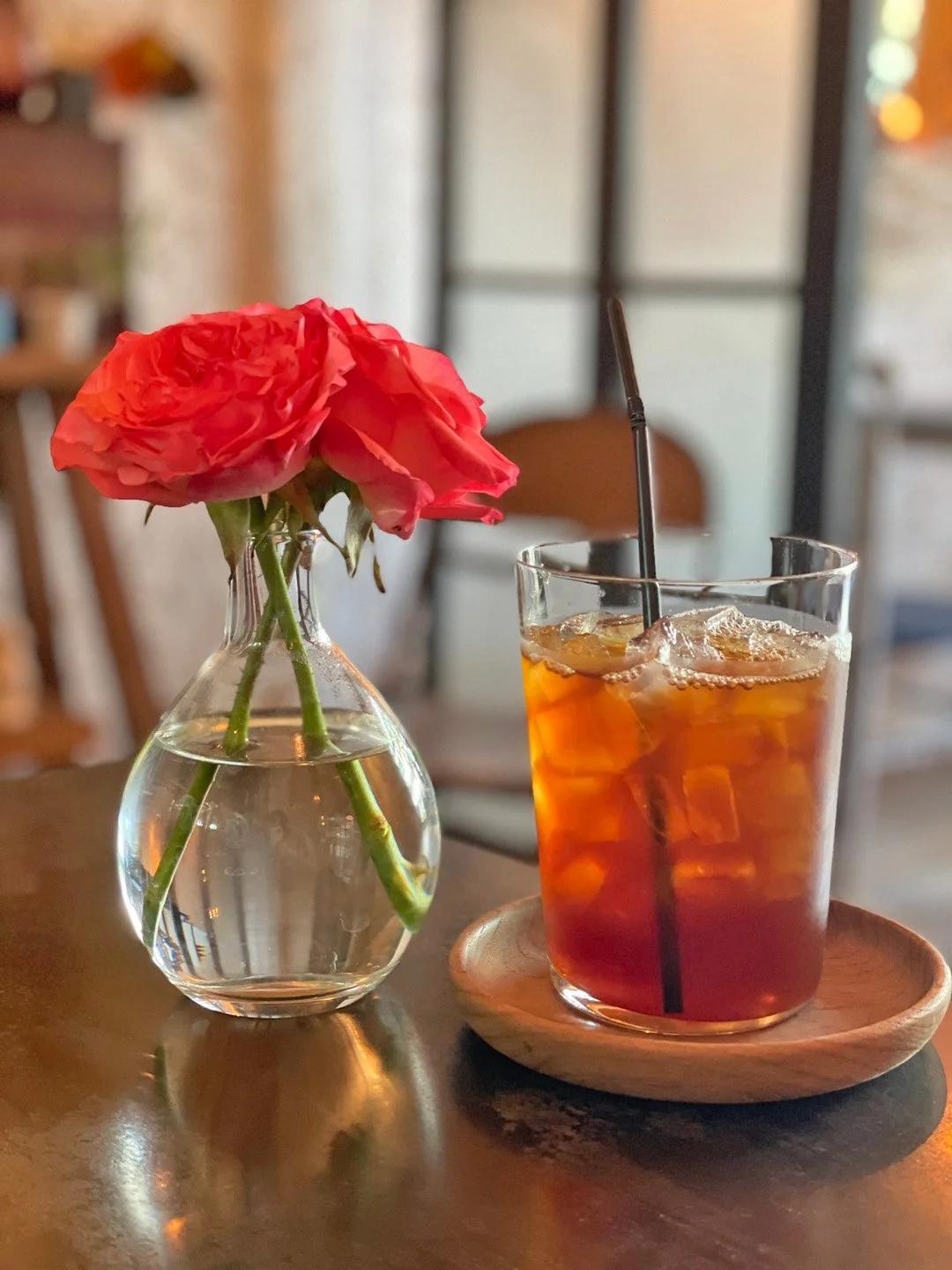 2._%ED%94%84%EB%A1%9C%EB%9F%B4_%EC%B9%B4%ED%8E%98_%EC%95%B3_%EB%82%98%ED%8C%8C%EC%86%90_.jpg?type=w1200