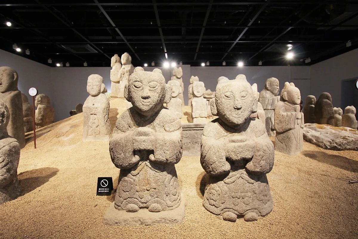 %EB%A9%94%EC%9D%B89_%EC%84%9C%EC%9A%B8%EC%9A%B0%EB%A6%AC%EC%98%9B%EB%8F%8C%EB%B0%95%EB%AC%BC%EA%B4%80_%EB%8B%A4%EC%96%91%ED%95%9C_%ED%91%9C%EC%A0%95%EC%9D%98_%EB%B2%85%EC%88%98%EB%A5%BC_%EA%B0%90%EC%83%81%ED%95%A0_%EC%88%98_%EC%9E%88%EB%8B%A4._.JPG?type=w1200