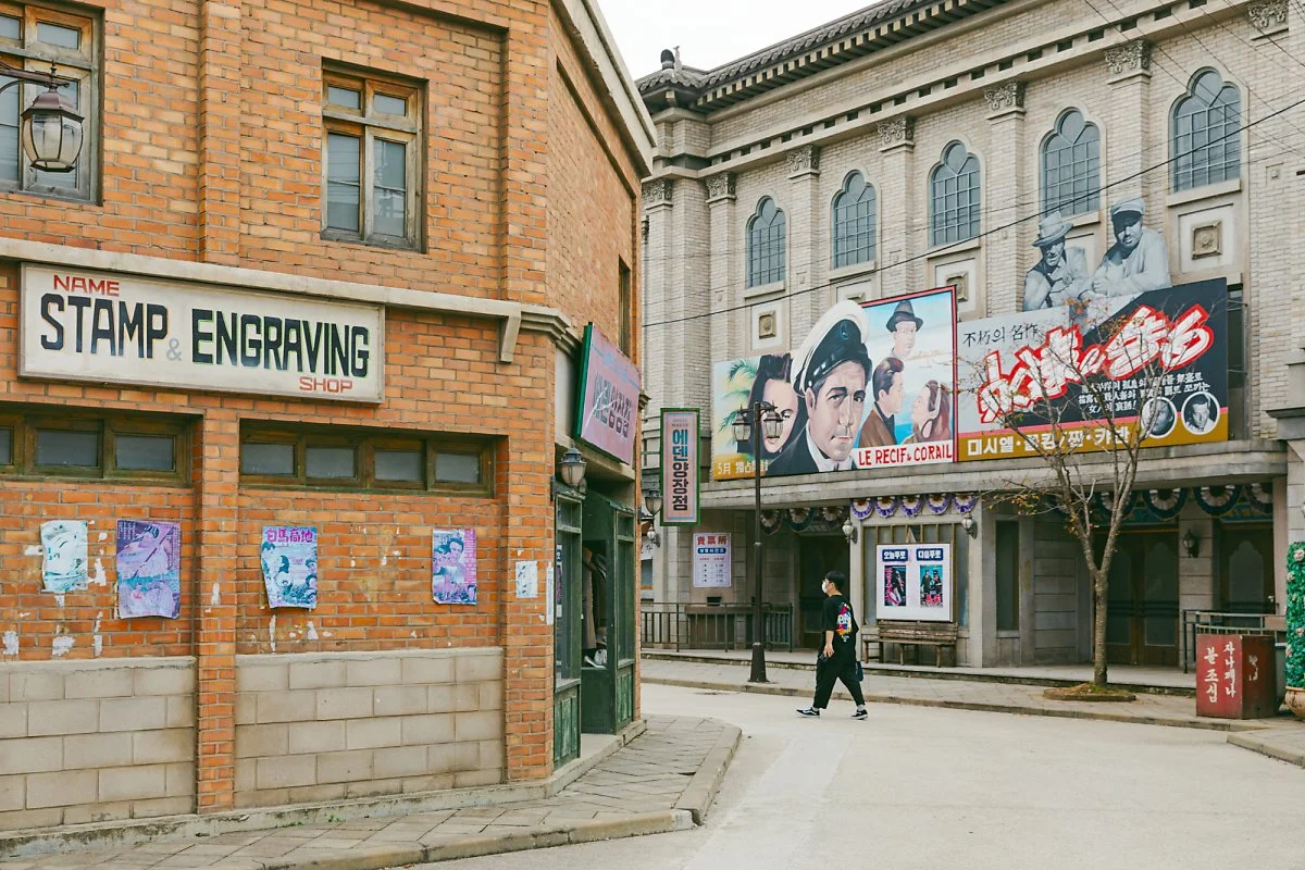 24_%EA%B7%B9%EC%9E%A5%EC%9D%98_%EA%B7%B8%EB%A6%BC_%ED%8F%AC%EC%8A%A4%ED%84%B0%EA%B0%80_%EC%A0%9C%EB%B2%95_%EA%B7%BC%EC%82%AC%ED%95%98%EB%8B%A4.jpg?type=w1200