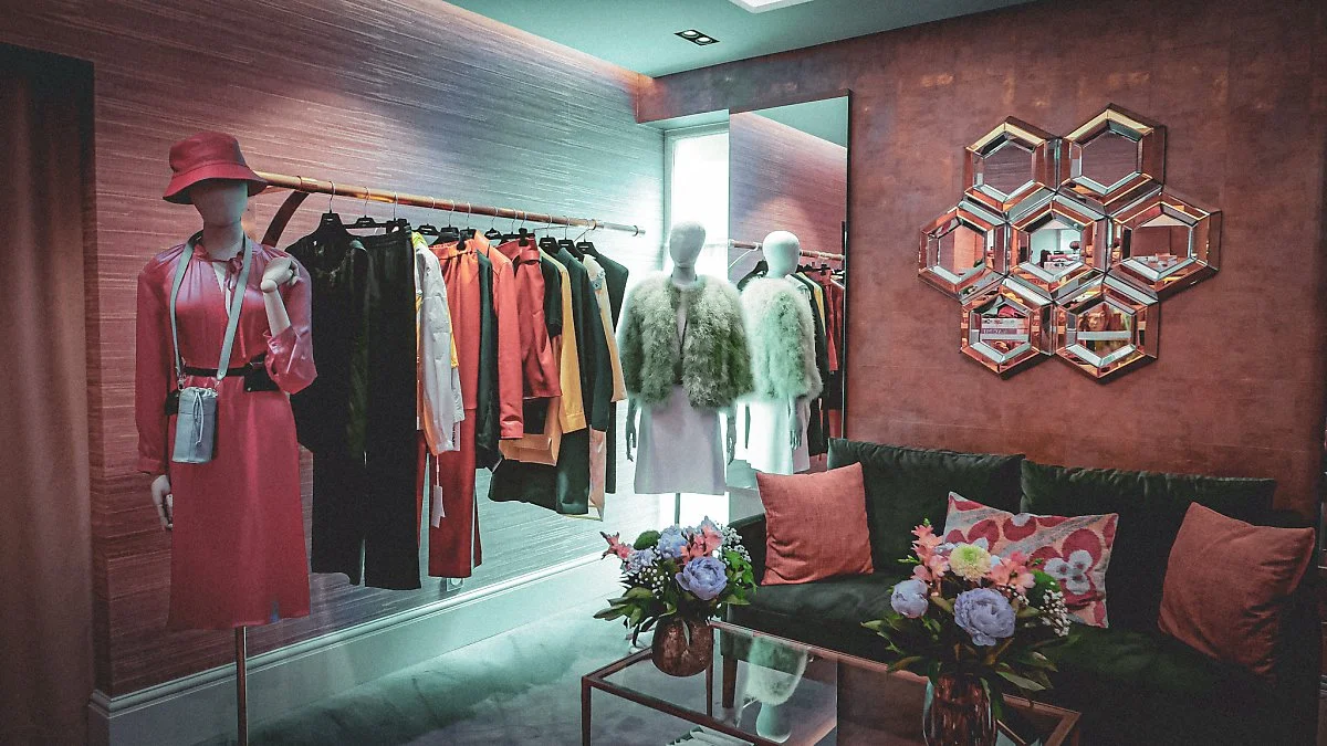 %ED%8C%8C%EB%A6%AC_%EB%9D%BC%EB%B0%9C%EB%A0%88%EB%B9%8C%EB%A6%AC%EC%A7%802.JPG?type=w1200