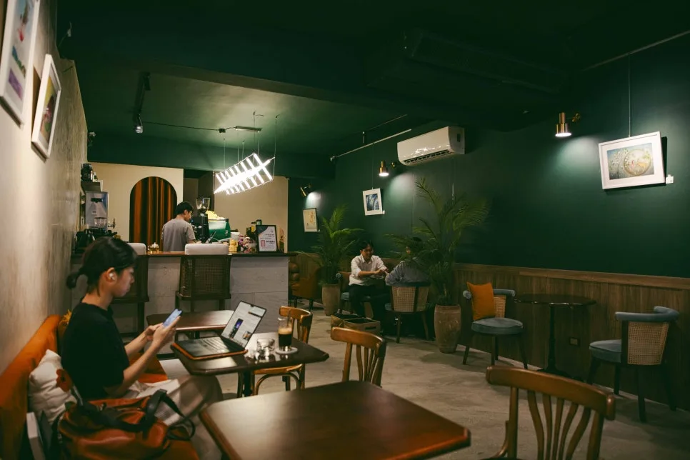 Nonbiri_Coffee_Shop_2.jpg?type=w966