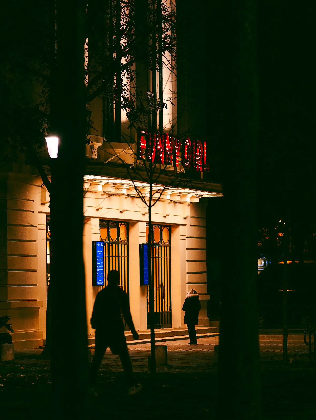 %ED%8C%8C%EB%A6%AC_Carre_Marigny.jpg?type=w1200