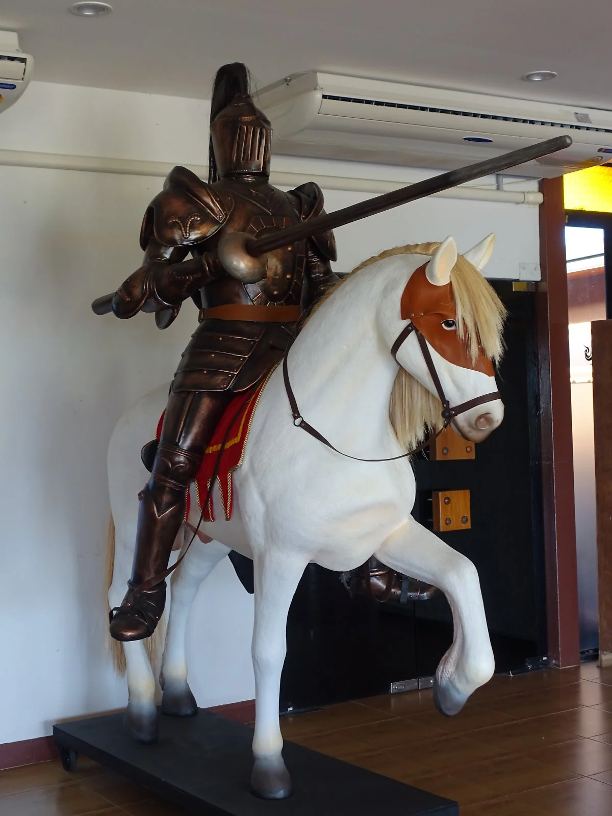 %ED%8C%8C%EB%A6%AC%EC%B0%BB%EC%9D%B8%ED%84%B0%EB%82%B4%EC%85%94%EB%84%90%EB%A7%81%ED%81%AC%EC%8A%A4_%282%29.JPG?type=w1200