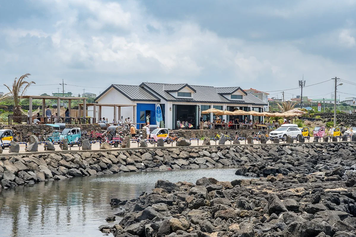 %ED%95%98%EA%B3%A0%EC%88%98%EB%8F%99_%ED%95%B4%EC%95%88_%EC%B9%B4%ED%8E%98.jpg?type=w1200