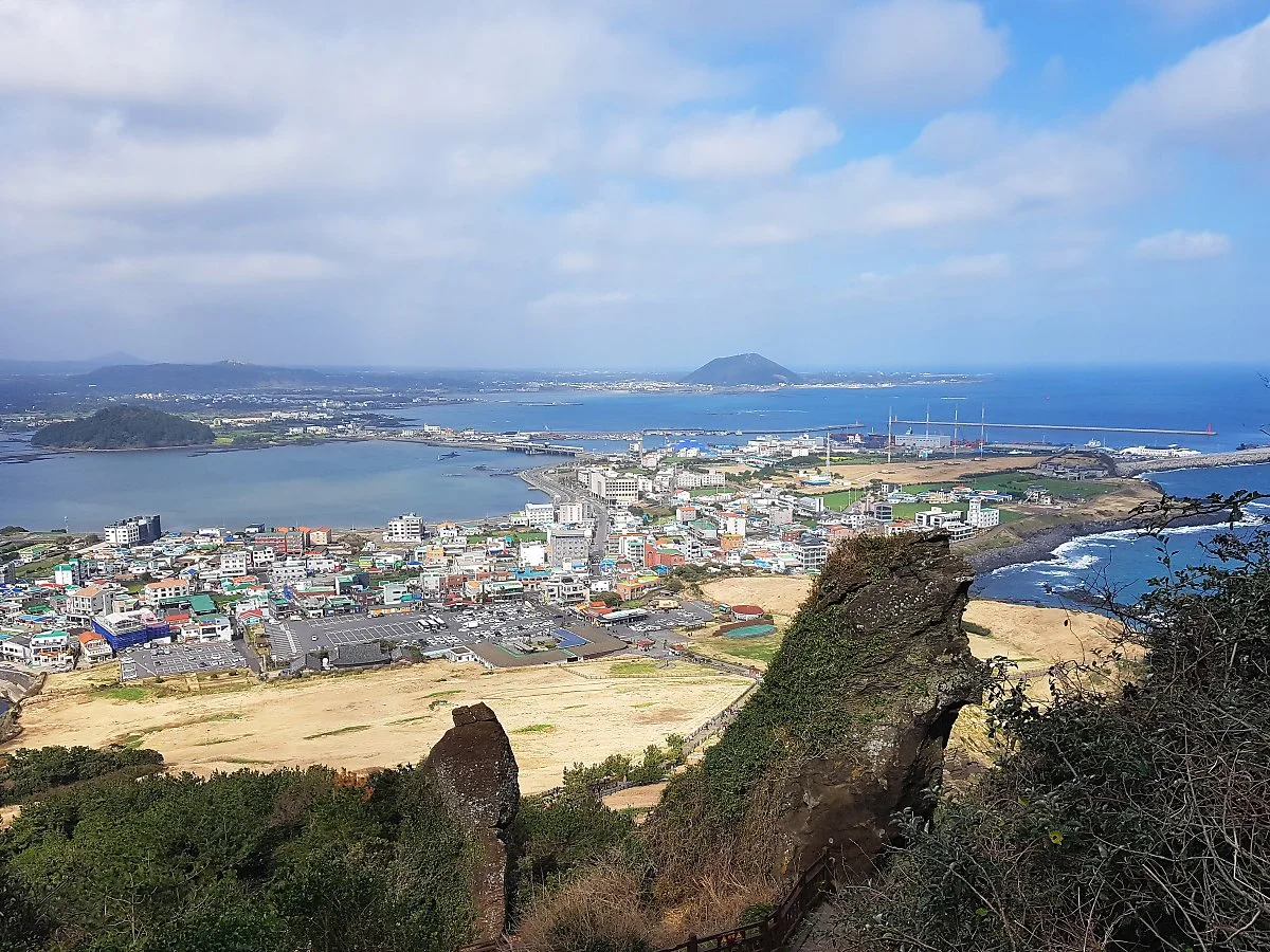 %EC%84%B1%EC%82%B0%EC%9D%BC%EC%B6%9C%EB%B4%89%EC%98%A4%EB%A5%B4%EB%8A%94%EA%B8%B8.jpg?type=w1200