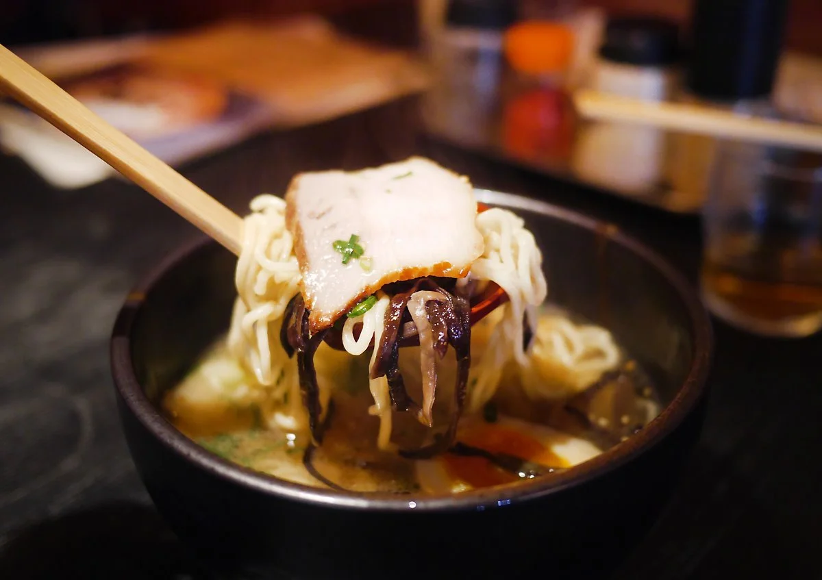 %EA%B7%9C%EA%B3%A0%EC%B8%A0_%EB%9D%BC%EB%A9%98.jpg?type=w1200