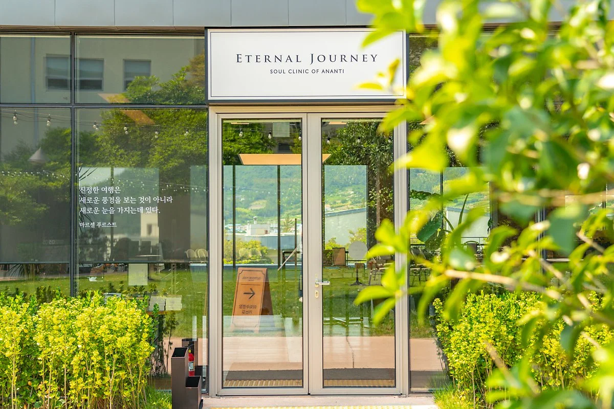 %EC%9D%B4%ED%84%B0%EB%84%90%EC%A0%80%EB%8B%88_002.jpg?type=w1200