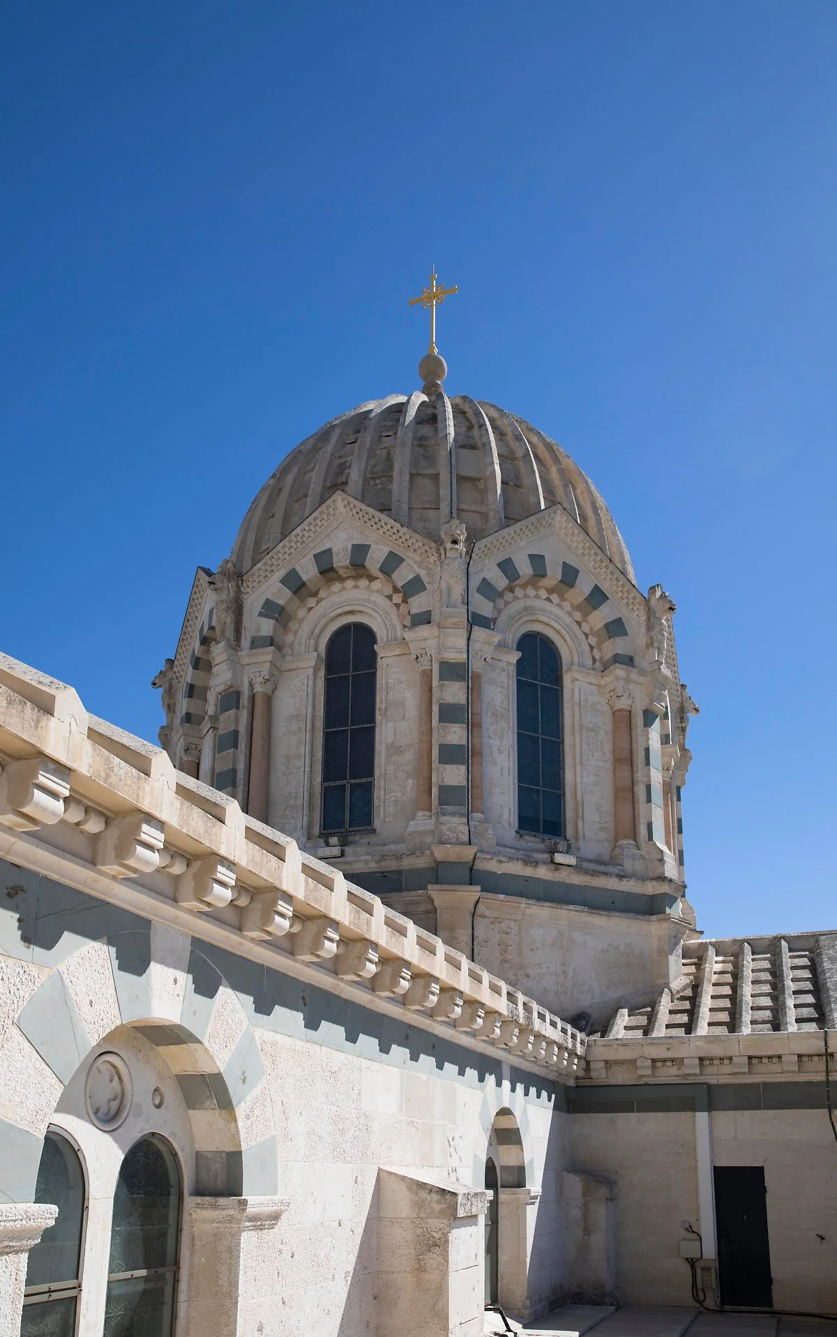 %EB%A7%88%EB%A5%B4%EC%84%B8%EC%9C%A0_%EB%85%B8%ED%8A%B8%EB%A5%B4%EB%8B%B4_%EB%93%9C_%EB%9D%BC_%EA%B0%80%EB%A5%B4%EB%93%9C_%EB%8C%80%EC%84%B1%EB%8B%B9%284%29.jpg?type=w1200