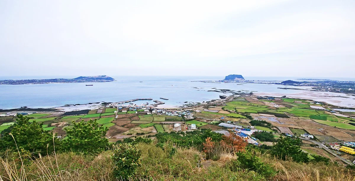 %EC%A7%80%EB%AF%B8%EB%B4%89%EC%97%90%EC%84%9C_%EB%B3%B8_%EC%9A%B0%EB%8F%84%EC%99%80_%EC%83%88%EB%B2%BD%EB%B4%89%28%EC%84%B1%EC%82%B0%EC%9D%BC%EC%B6%9C%EB%B4%89%29.JPG?type=w1200