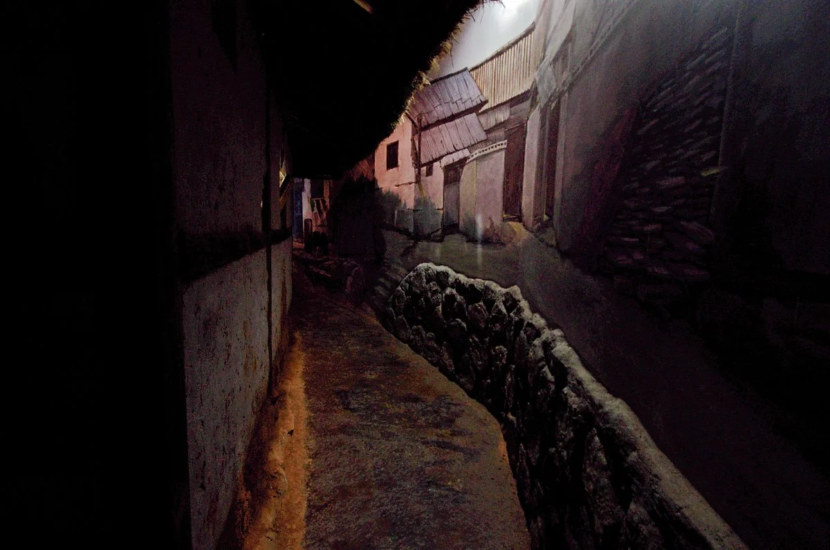 %EC%98%9B%EB%82%A0_%EB%8B%AC%EB%8F%99%EB%84%A4_%EB%92%B7%EA%B3%A8%EB%AA%A9%EC%9D%84_%EC%9E%AC%ED%98%84%ED%95%9C_%EA%B2%83.JPG?type=w1200