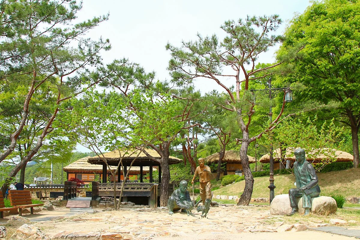 %EA%B9%80%EC%9C%A0%EC%A0%95_%EC%83%9D%EA%B0%80_%EB%B0%8F_%EB%AC%B8%ED%95%99%EA%B4%80_%282%29.jpg?type=w1200