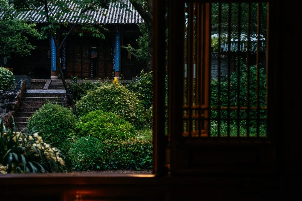 %EC%B0%A8%EC%82%AC_%EB%B9%84%EC%8A%A4%ED%8A%B8%EB%A1%9C_(1).jpg?type=w966