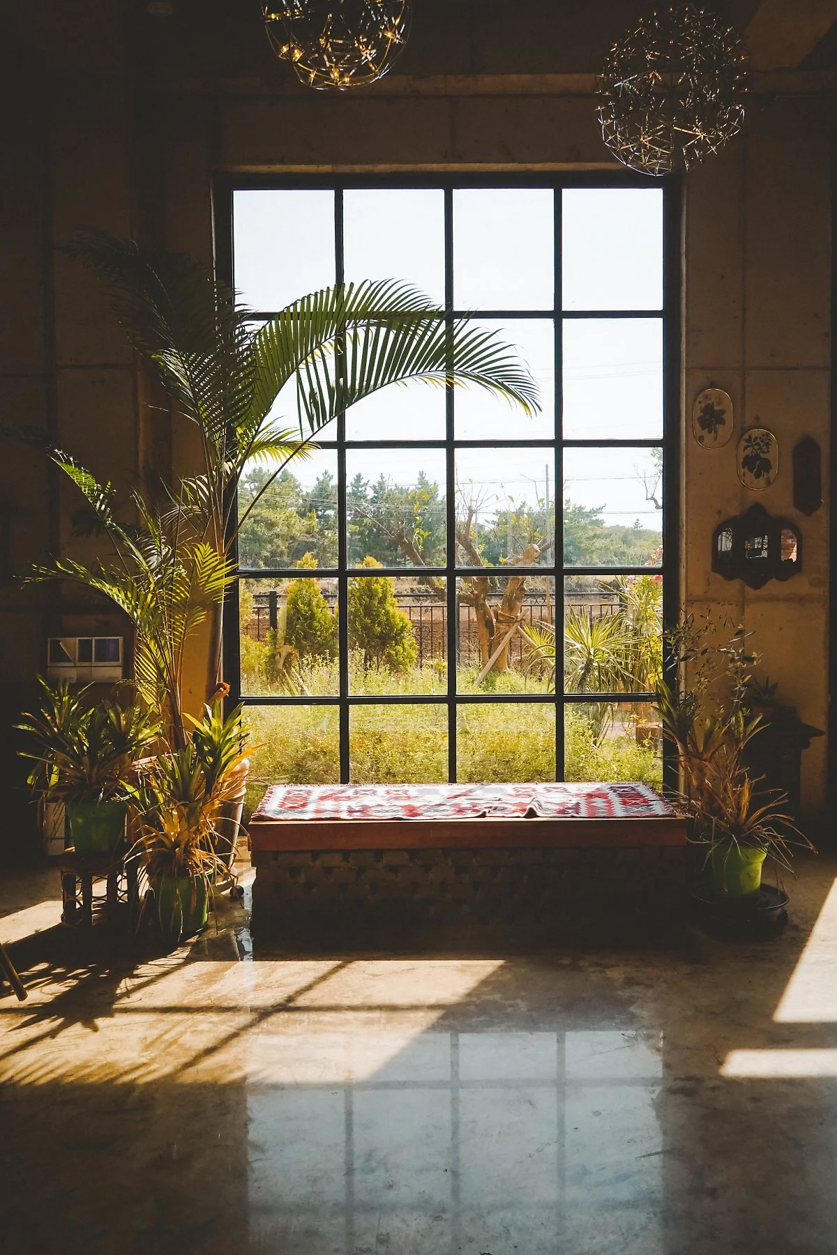 %EC%B9%B4%ED%8E%98_%EA%B0%A4%EB%9F%AD%EC%8B%9C%EC%95%84.jpg?type=w1200