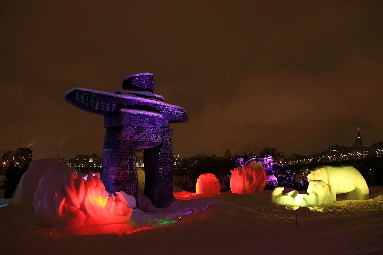 6-Ottawa-Mosaivernales-Legend of the Aurora Borealis.JPG