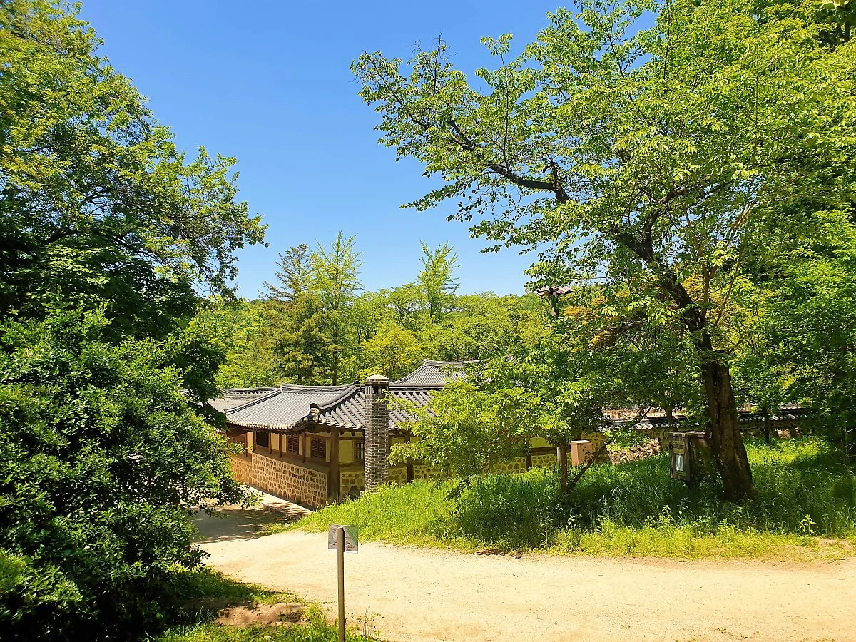 01%EA%B9%80%ED%8F%AC%EC%9E%A5%EB%A6%89_%282%29.jpg?type=w1200