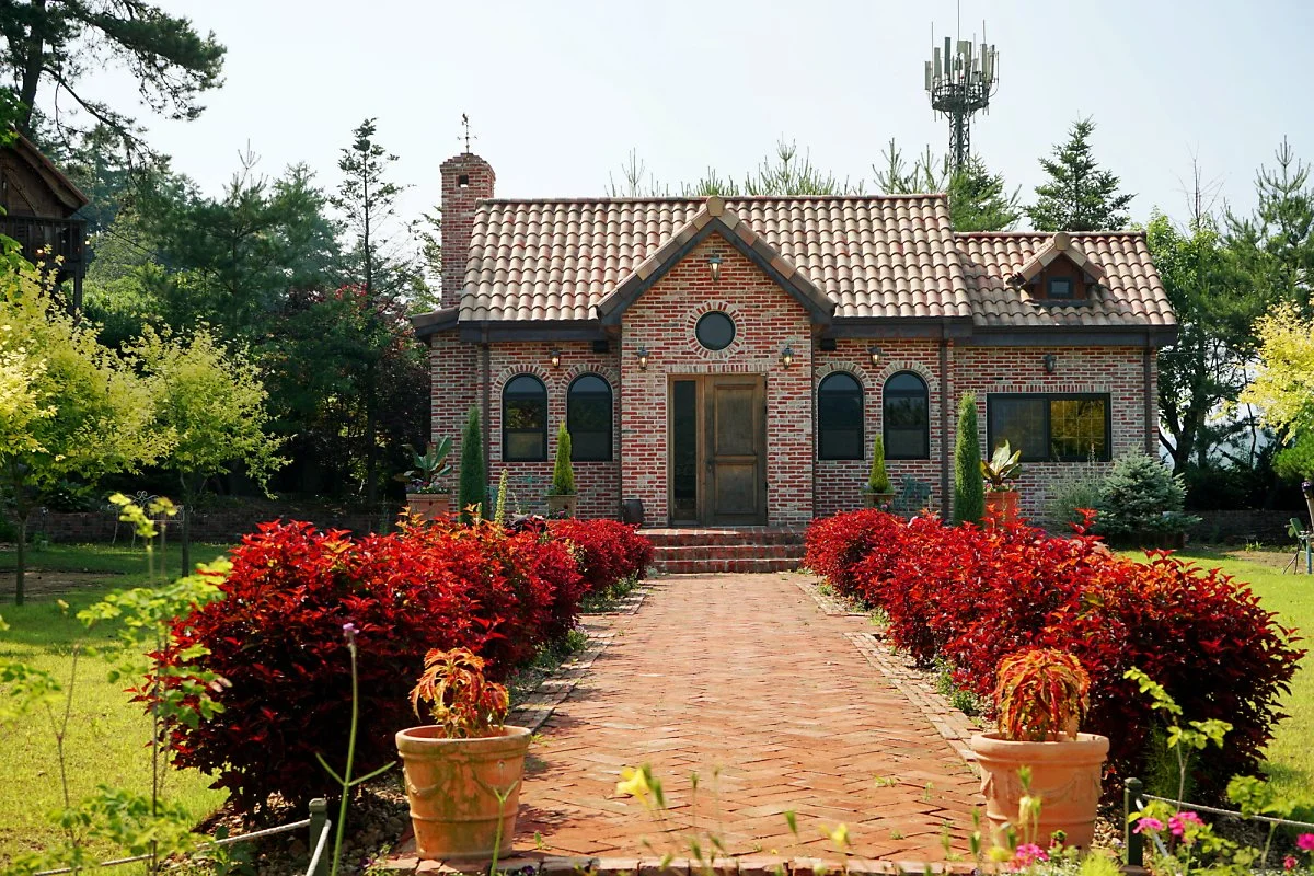 %ED%8A%B8%EB%A6%AC%ED%95%98%EC%9A%B0%EC%8A%A4%EA%B0%80%EB%93%A0_%EA%B4%B4%EC%82%B0_202306_%EC%9B%B0%EC%B4%8C_%286%29.JPG?type=w1200