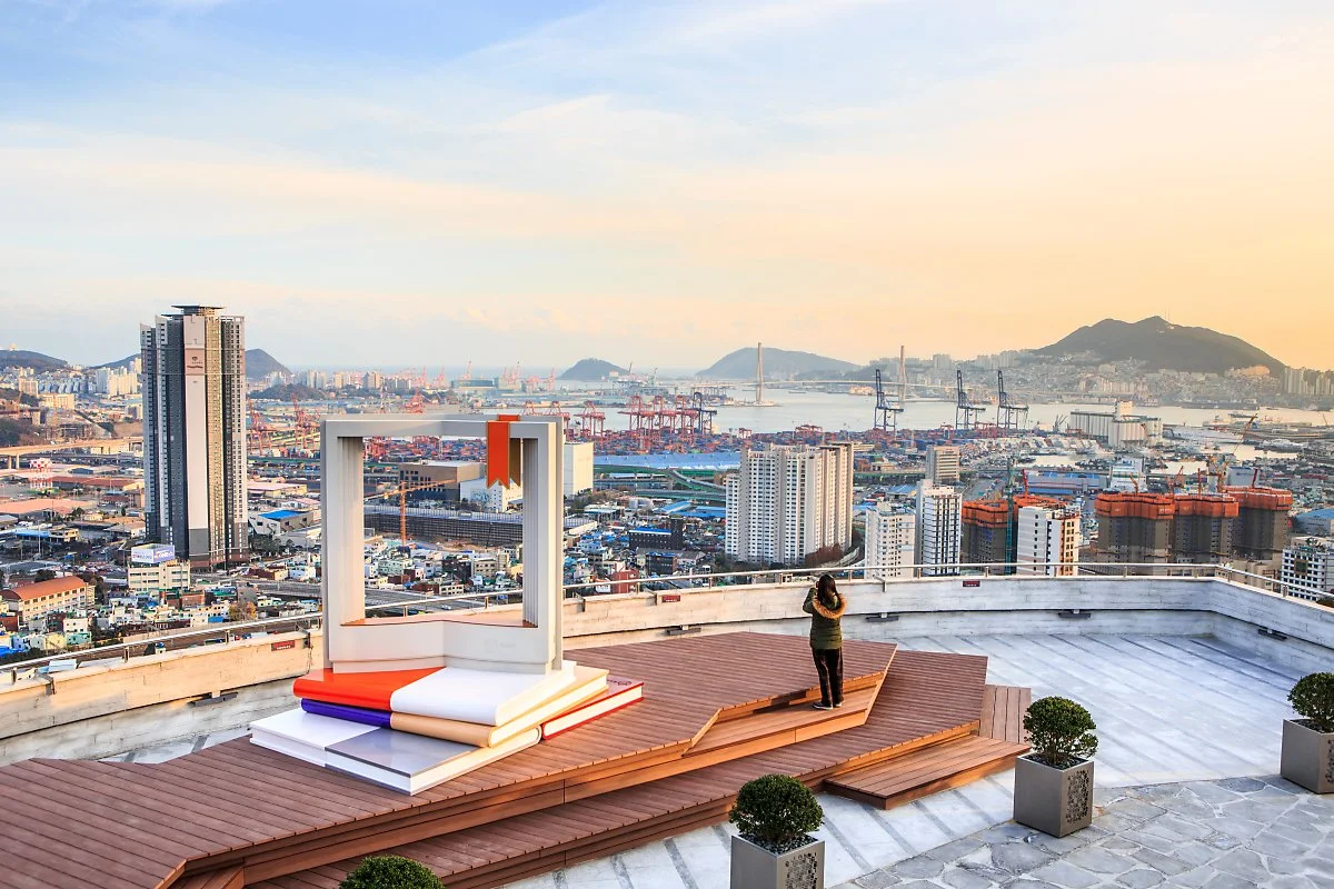 %EC%B1%85%EB%A7%88%EB%A3%A8%EC%A0%84%EB%A7%9D%EB%8C%80_%EC%A0%95%EC%9D%80%EC%A3%BC_%281%29.JPG?type=w1200