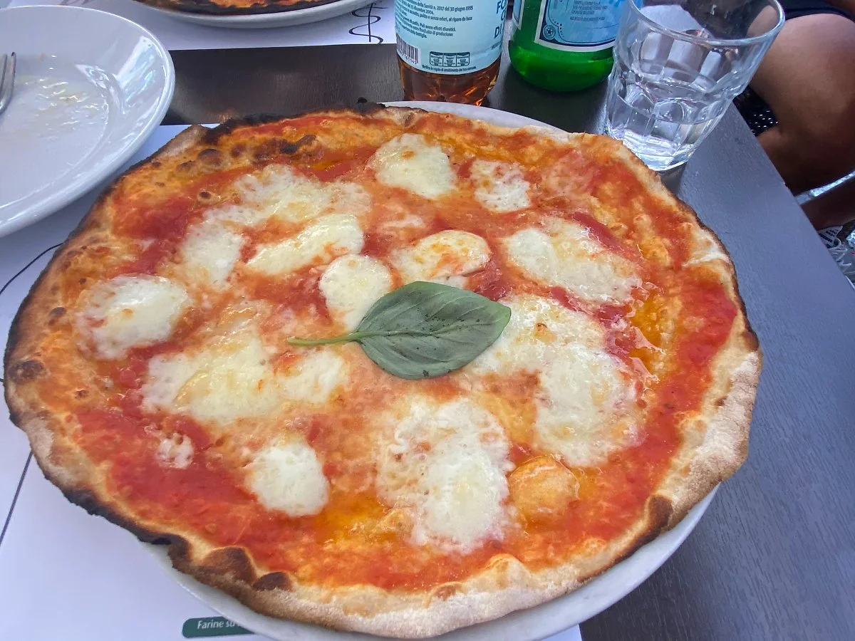 %EC%9D%B4%ED%83%88%EB%A6%AC%EC%95%84_Emma_Pizzeria_3.jpg?type=w1200