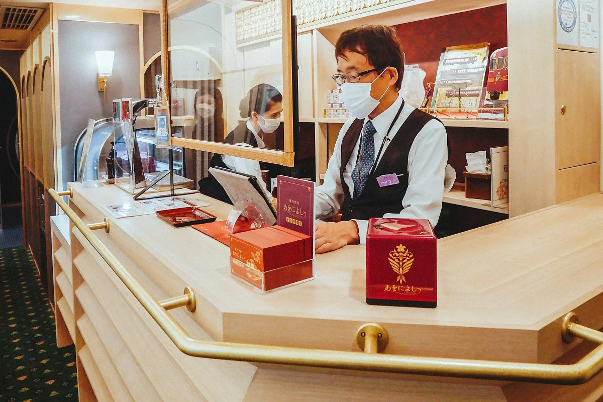 %EC%95%84%EC%98%A4%EB%8B%88%EC%9A%94%EC%8B%9C_%2810%29-5.jpg?typew1200