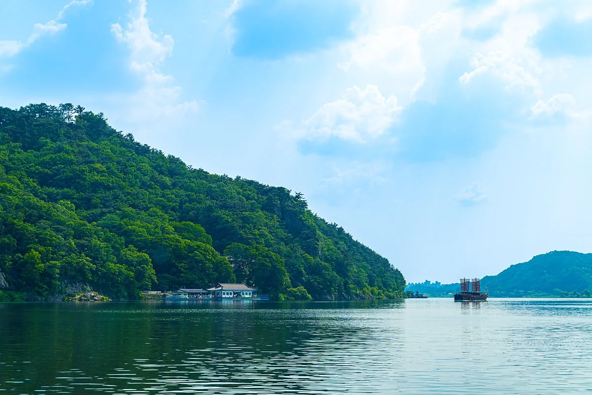 9_%ED%8F%89%ED%99%94%EB%A1%9C%EC%9A%B4_%EB%B6%80%EC%97%AC%EC%9D%98_%EC%97%AC%EB%A6%84.jpg?type=w1200