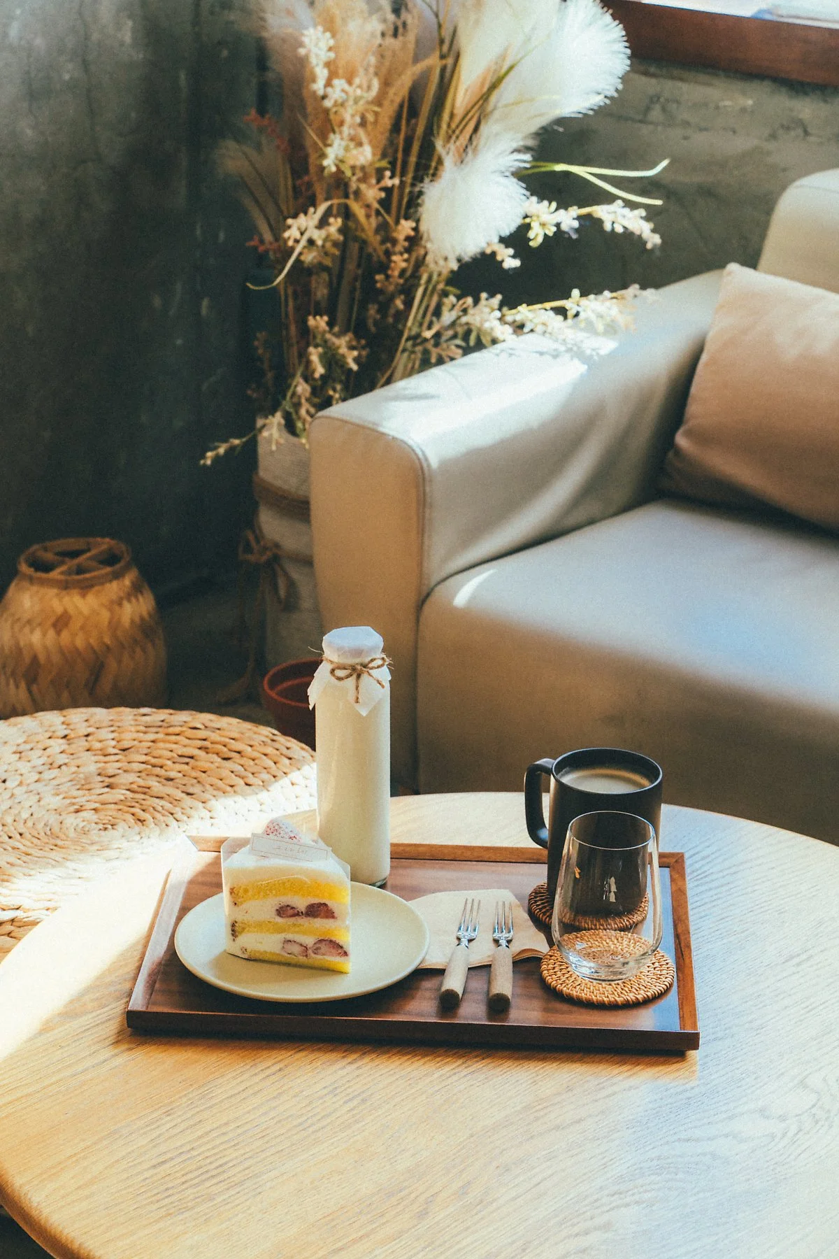 d_%EC%B9%B4%ED%8E%98_%EA%B7%B8%EC%9E%90%EC%B2%B4_%EB%B2%A0%EC%9D%B4%EC%BB%A4%EB%A6%AC_1.jpg?type=w1200