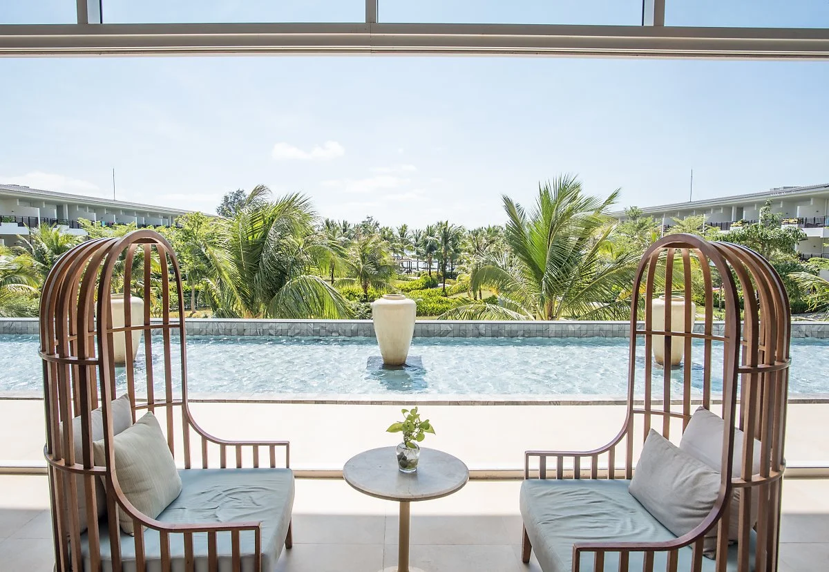 201903_%EB%B2%A0%ED%8A%B8%EB%82%A8_%ED%91%B8%EA%BE%B8%EC%98%A5_%EC%86%94%EB%B9%84%EC%B9%98%ED%95%98%EC%9A%B0%EC%8A%A4_%EB%A1%9C%EB%B9%841.jpg?type=w1200