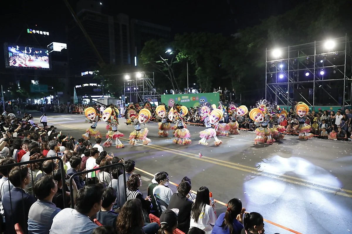 50955392736_83a2e5ab3e_c.jpg?type=w1200