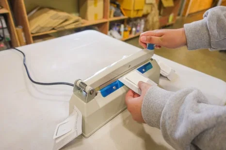 %EC%82%B0%ED%8B%B0%EC%95%84%EA%B3%A0_%EC%BB%A4%ED%94%BC%EB%86%8D%EC%9E%A5_(1)_-_%EB%93%9C%EB%A6%BD%EB%B0%B1_%EB%A7%8C%EB%93%A4%EA%B8%B0_%EC%B2%B4%ED%97%98.jpg?type=w466