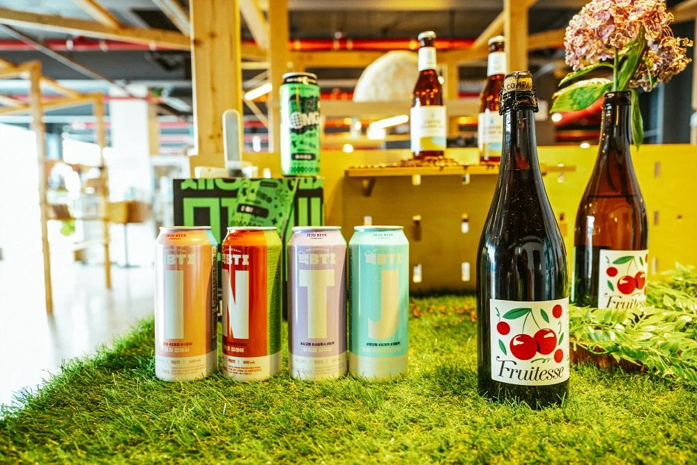 18_%EC%A0%9C%EC%A3%BC%EB%A7%A5%EC%A3%BC%EC%9D%98_%ED%99%94%EB%A0%A4%ED%95%9C_%EB%9D%BC%EC%9D%B8%EC%97%85%EC%9D%84_%ED%95%9C%EC%9E%90%EB%A6%AC%EC%97%90%EC%84%9C_%EB%AA%A8%EB%91%90_%EB%A7%8C%EB%82%98%EB%B3%BC_%EC%88%98_%EC%9E%88%EB%8A%94_%EA%B8%B0.jpg?type=w1200