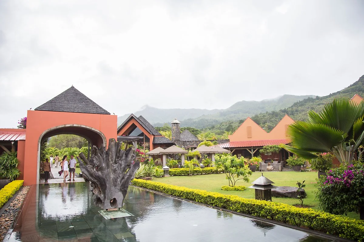 %EC%83%A4%EB%A7%88%EB%A0%90_%EB%9F%BC%EA%B3%B5%EC%9E%A5_%28La_Rhumerie_de_Chamarel%29_%283%29.JPG?type=w1200