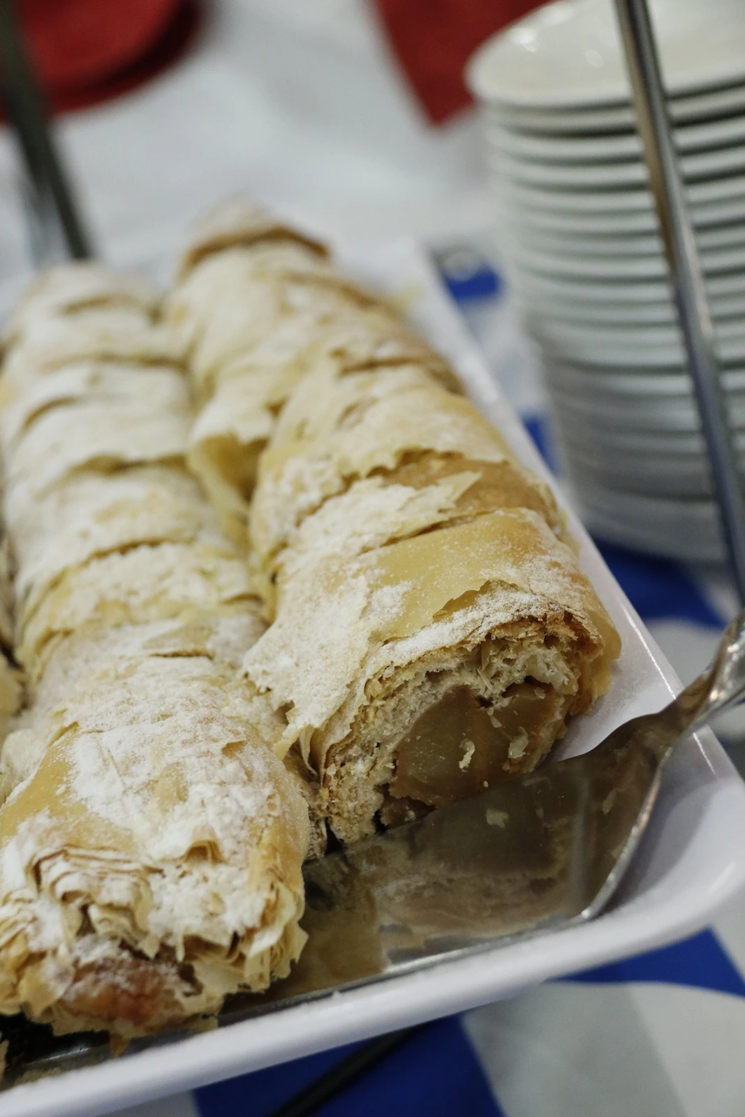 13.Bingemans Okto-Fruit Strudel.JPG