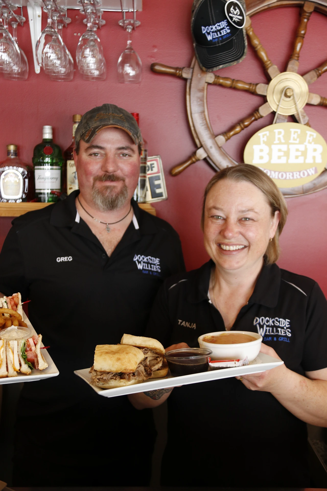 21.Dockside Willie's-3.JPG