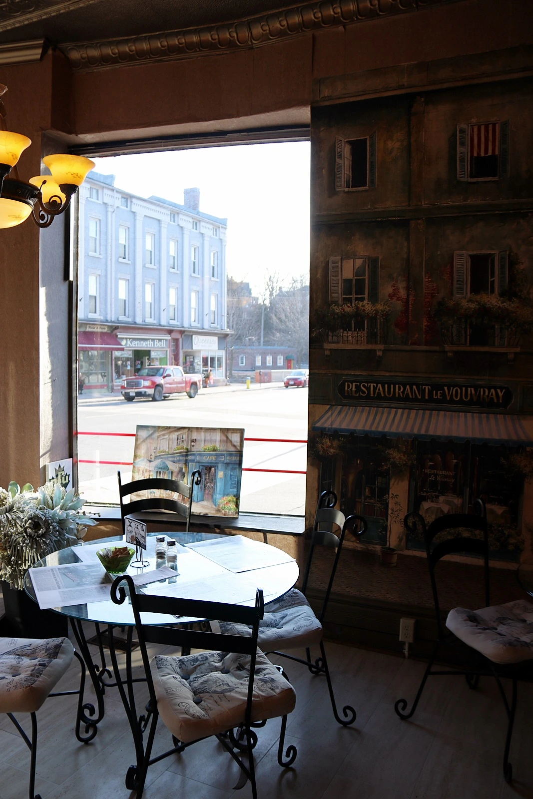 23-Port Hope-Dreamers' cafe-8JPG.JPG