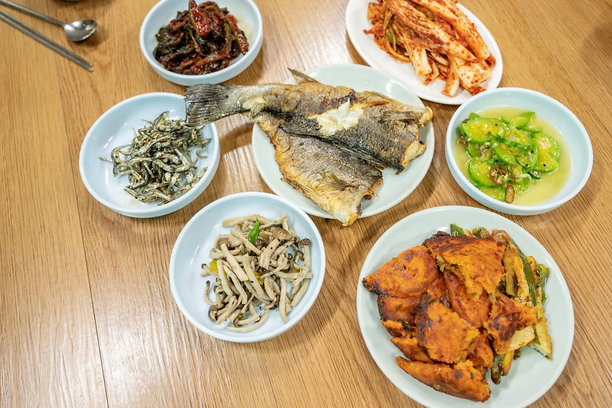 %ED%9A%A1%EA%B0%84%EB%AF%BC%EB%B0%95_%EB%B0%A5%EC%83%81.jpg?type=w1200