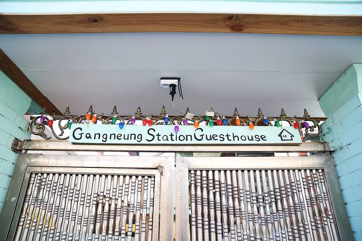 %EB%AC%B8.JPG?type=w1200