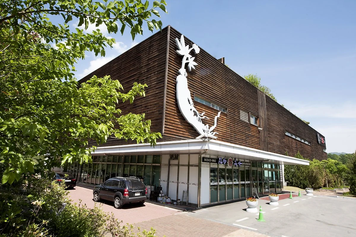 3._%EC%A7%84%EC%95%88_%ED%99%8D%EC%82%BC%EC%8A%A4%ED%8C%8C_%281%29.jpg?type=w1200