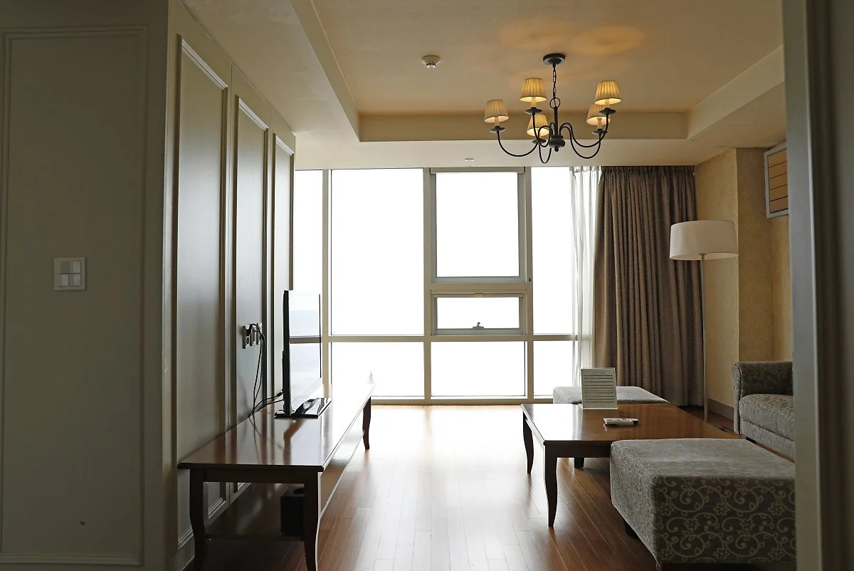 %EC%BD%94%EC%98%A4%EB%A1%B1%EC%94%A8%ED%81%B4%EB%9D%BC%EC%9A%B0%EB%93%9C%ED%98%B8%ED%85%94%288%29.jpg?type=w1200