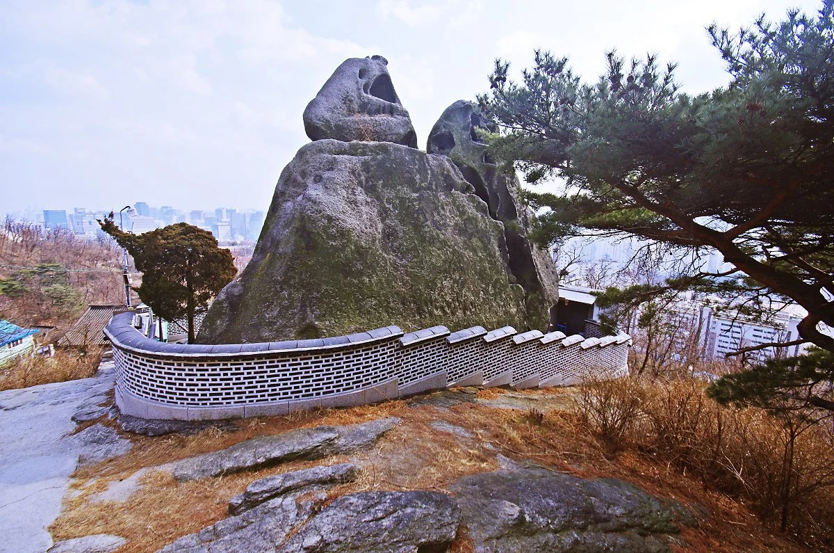 %EC%84%A0%EB%B0%94%EC%9C%84_%EB%92%B7%EB%AA%A8%EC%8A%B5.JPG?type=w1200