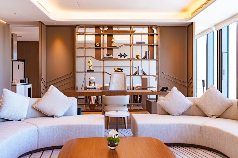 %EC%83%81%ED%95%98%EC%9D%B4-32-%ED%9E%90%ED%8A%BC_%EC%83%81%ED%95%98%EC%9D%B4_%ED%99%8D%EC%B0%A8%EC%98%A4_%EA%B5%AD%EC%A0%9C%EA%B3%B5%ED%95%AD(%EC%8A%A4%EC%9C%84%ED%8A%B8%EB%A3%B8).jpg?type=w966