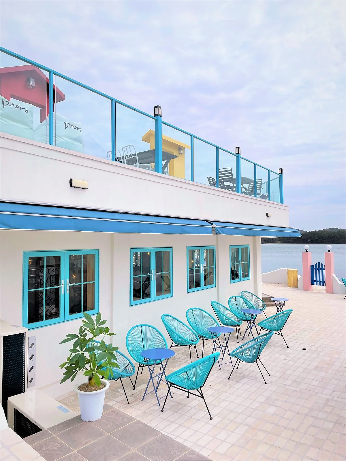 %EC%B9%B4%ED%8E%98_%EB%8F%84%EC%96%B4%EC%8A%A4_%281%29.jpg?type=w1200