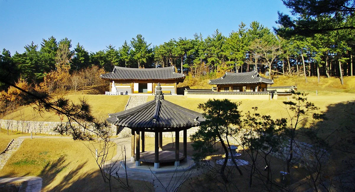 %EC%9A%B8%EC%B0%BD%ED%95%9C_%EC%86%94%EC%88%B2%EC%9D%84_%EC%A7%80%EB%82%98%EB%A9%B4_%EB%AA%A9%EC%9D%80%EA%B8%B0%EB%85%90%EA%B4%80%EC%9D%B4_%EB%B3%B4%EC%9D%B8%EB%8B%A4..JPG?type=w1200