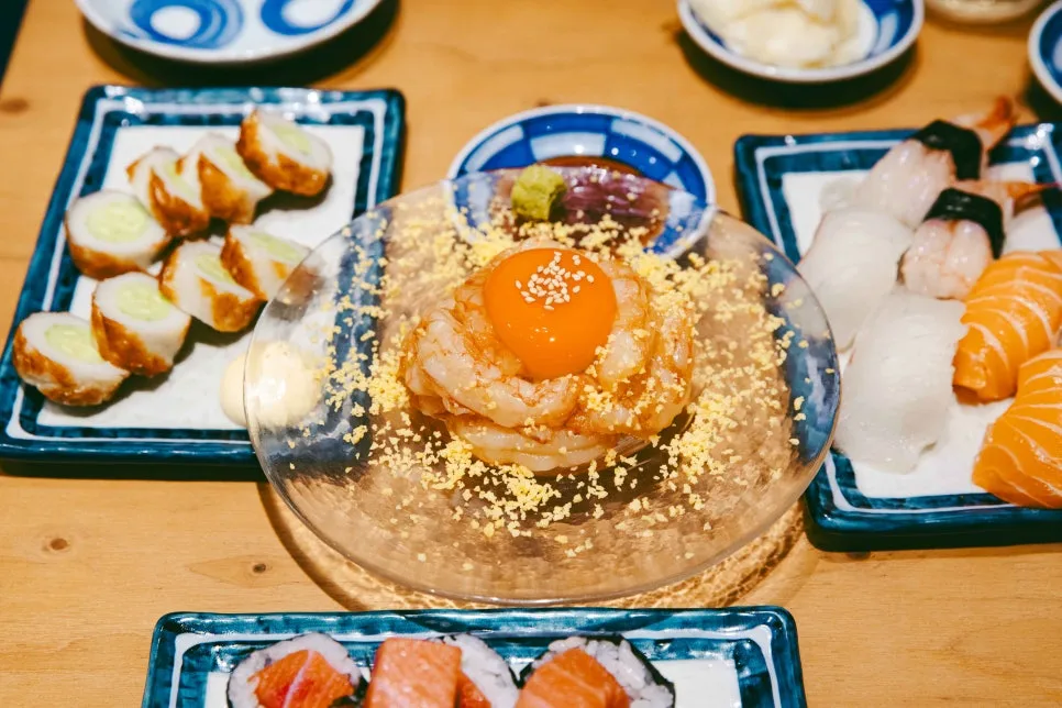 %EC%8A%A4%EC%8B%9C_%EC%82%AC%EC%B9%B4%EB%B0%94_%EC%82%AC%EC%8B%9C%EC%8A%A4_%ED%82%B7%ED%85%8C%EC%98%A4%EC%82%AC%EC%B9%B4%EC%A0%90(3).jpg?type=w966