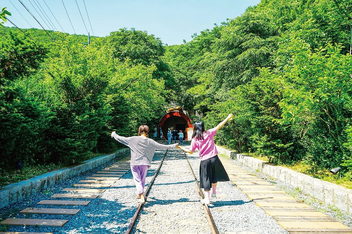 %EC%B2%AD%EB%8F%84_%EC%99%80%EC%9D%B8%ED%84%B0%EB%84%90_%283%29.jpg?type=w1200