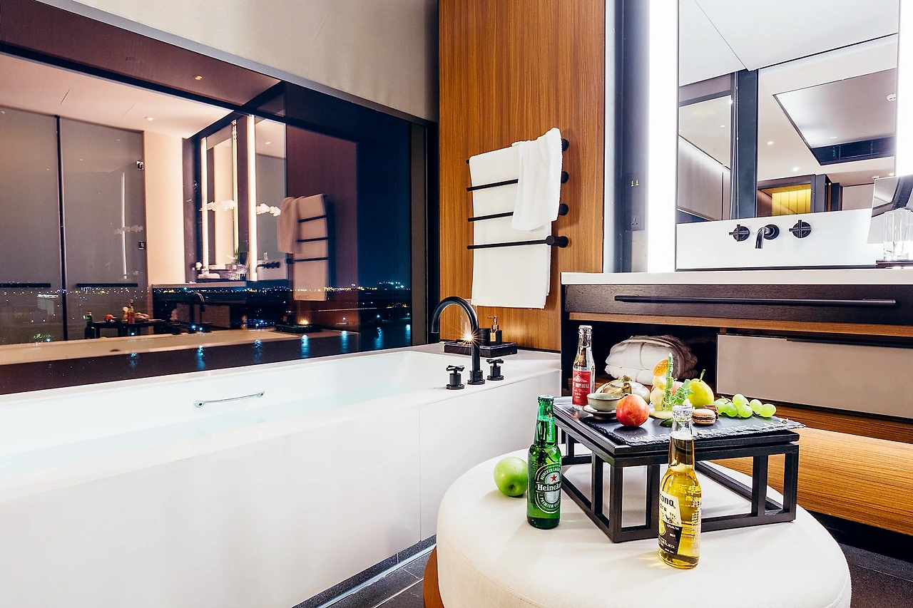 The Lalu Nanjing-24.JPG