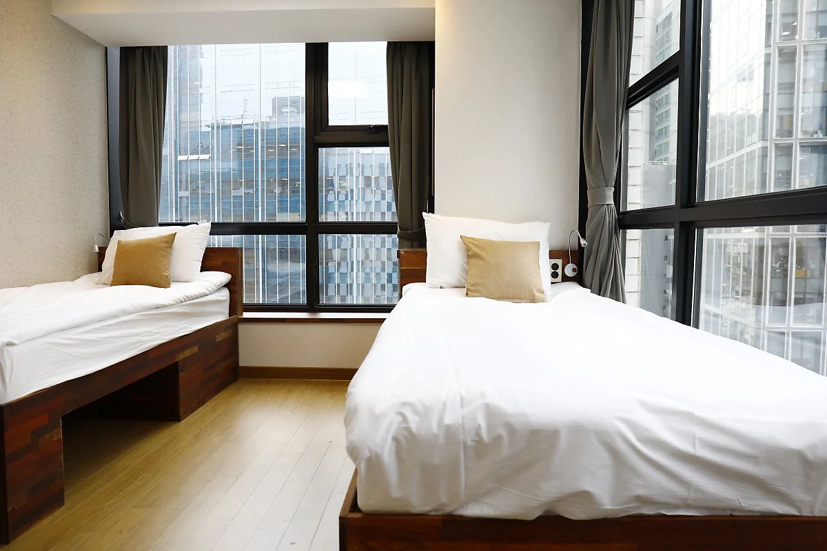 57_%EB%AA%85%EB%8F%99_%ED%98%B8%EC%8A%A4%ED%85%94%287%29.JPG?type=w1200