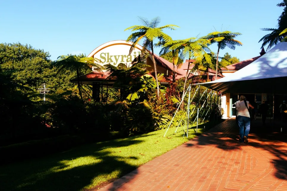 %EC%8A%A4%EC%B9%B4%EC%9D%B4%EB%A0%88%EC%9D%BC_(2).jpg?type=w966